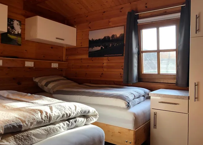 Vakantiehuis Marlies - Lastering Ferienhaeuser & *